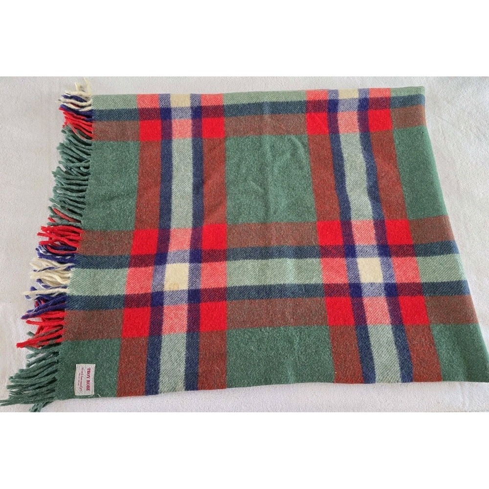 Troy Robe Tartan Plaid Wool Stadium Bed Blanket Throw Fringed Green Blue Red USA